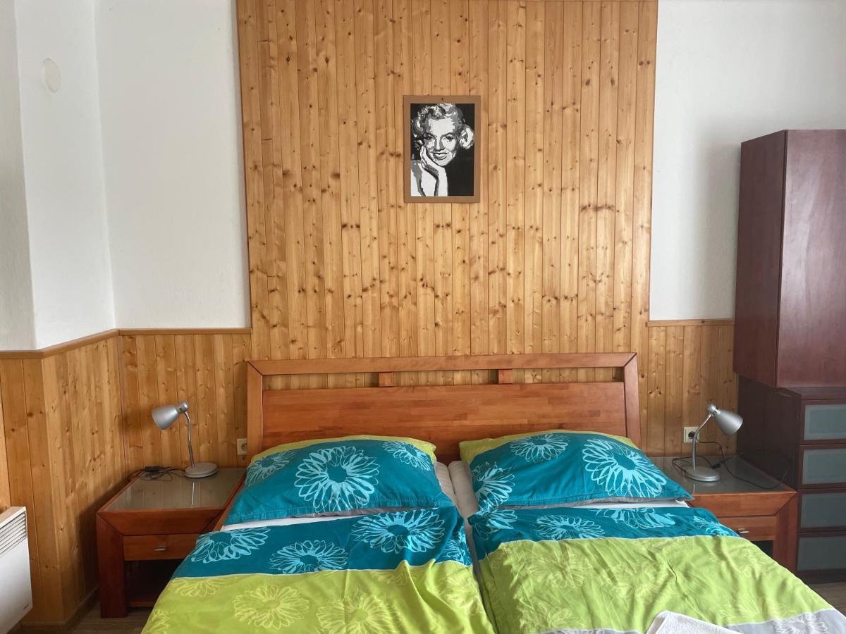 Penzion Fontana Otel Náměšť nad Oslavou Dış mekan fotoğraf